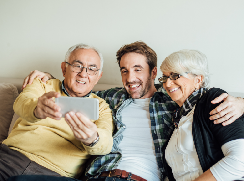 how does assisted living work